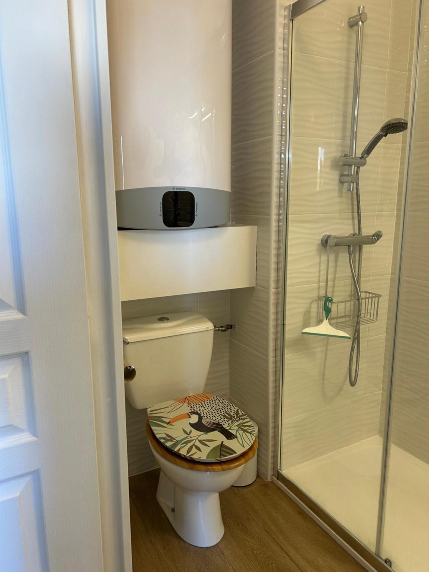Appartement Plage, 30 Metres De La Plage, Wifi, A Pieds ! *